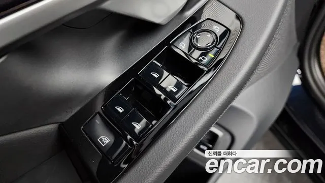 BMW 5-Series — Фото автомобиля 8