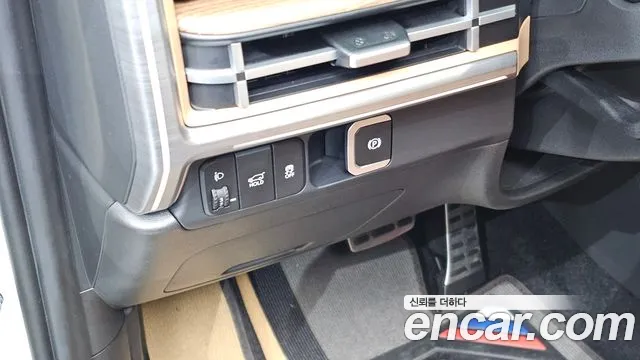 Hyundai Santa Fe MX5 — Фото автомобиля 20