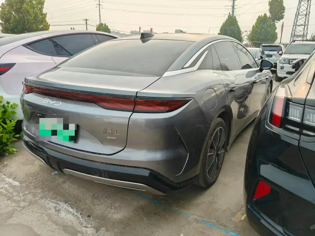 BYD Han L — Фото автомобиля 7