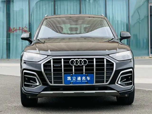 Audi Q5L — Фото автомобиля 2