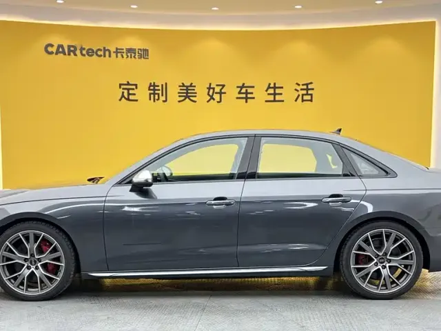Audi S4 — Фото автомобиля 7