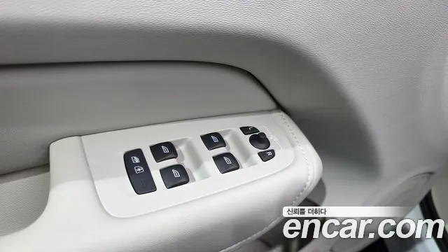 Вольво XC60 — Фото автомобиля 6