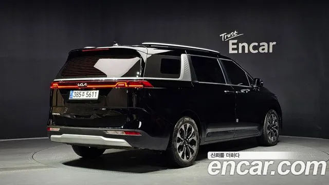 Kia Canival Carnival 4 поколение 9 мест Prestige — Фото автомобиля 2