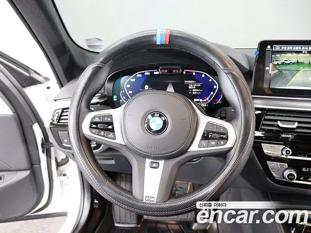 BMW 5-Series — Фото автомобиля 6