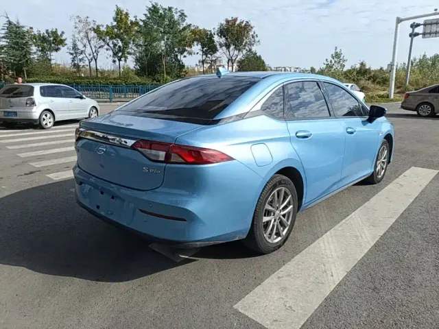 GAC Aion S — Фото автомобиля 6
