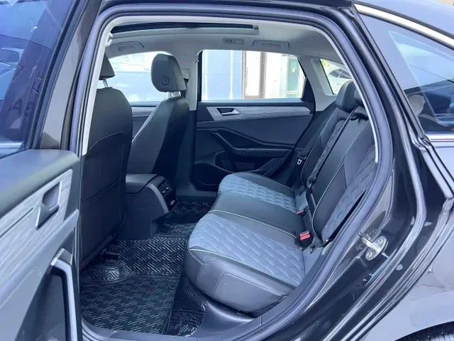 Volkswagen Sagitar — Фото автомобиля 13