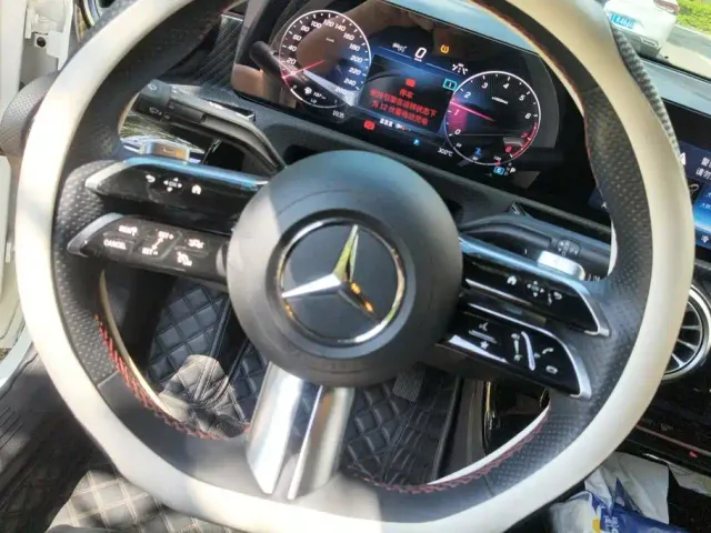 Mercedes-Benz A-Class — Фото автомобиля 15