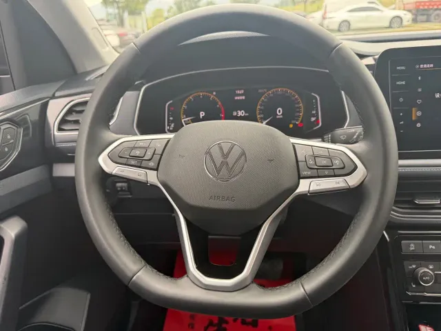 Volkswagen Tharu — Фото автомобиля 8