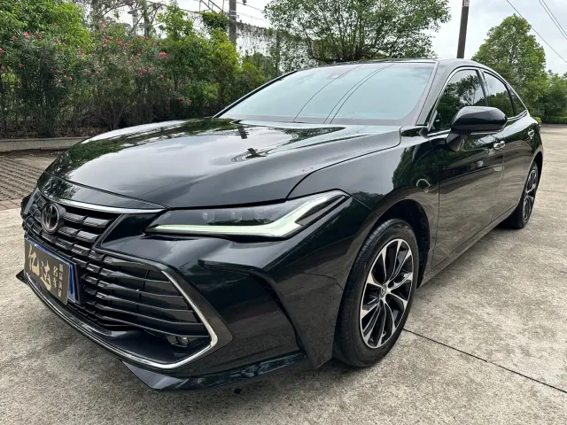 Toyota Avalon — Фото автомобиля 5