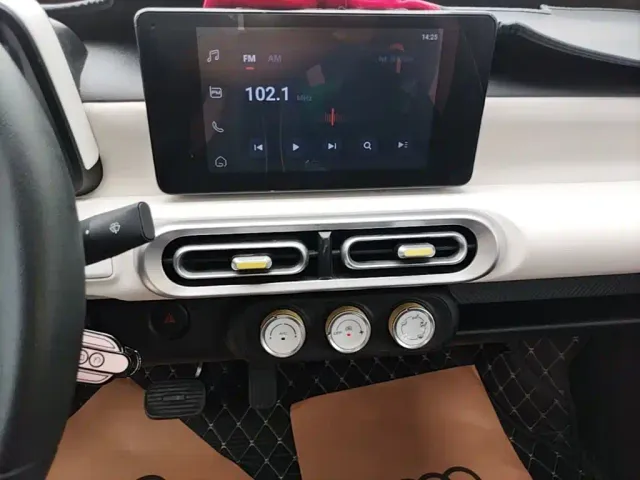 Wuling Hongguang Mini EV — Фото автомобиля 12