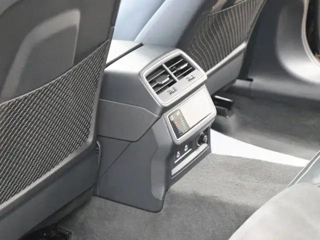 Audi A7L — Фото автомобиля 20