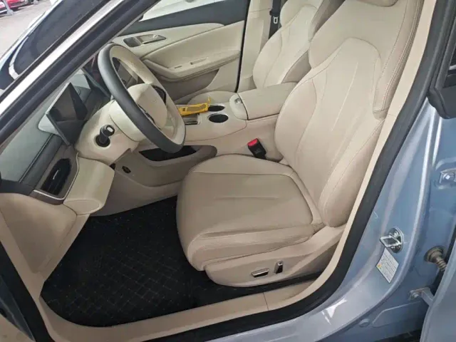 Forthing Xinghai S7 — Фото автомобиля 14