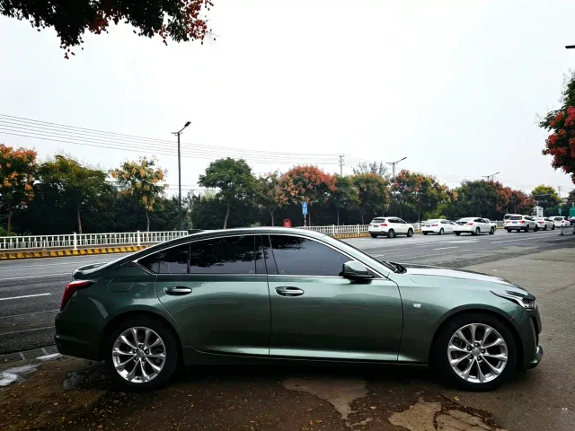 Cadillac CT5 — Фото автомобиля 4