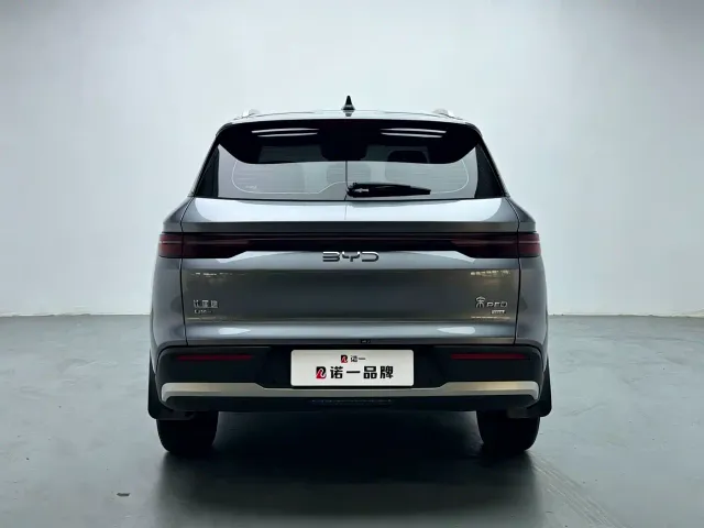 BYD Song Pro — Фото автомобиля 5