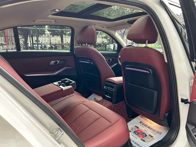 BMW 3 Series — Фото автомобиля 6