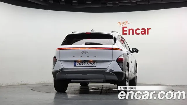 Hyundai Kona Kona (SX2) Бензин 1.6 турбо 2WD — Фото автомобиля 4