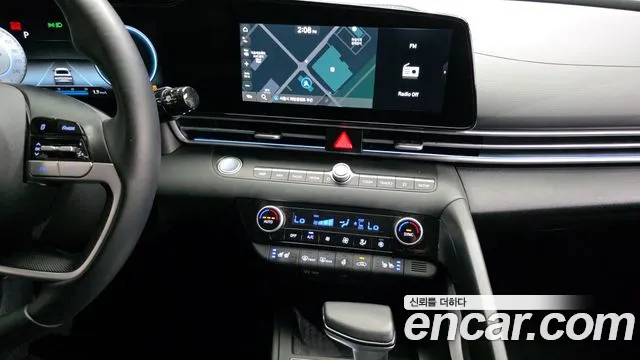 Hyundai AVANTE Avante (CN7) — Фото автомобиля 28