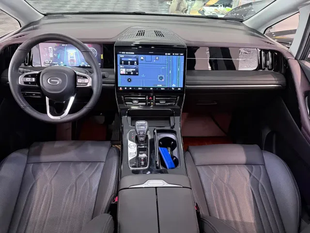 GAC Trumpchi M8 — Фото автомобиля 8