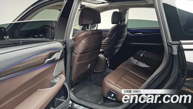 BMW Gran Turismo — Фото автомобиля 12