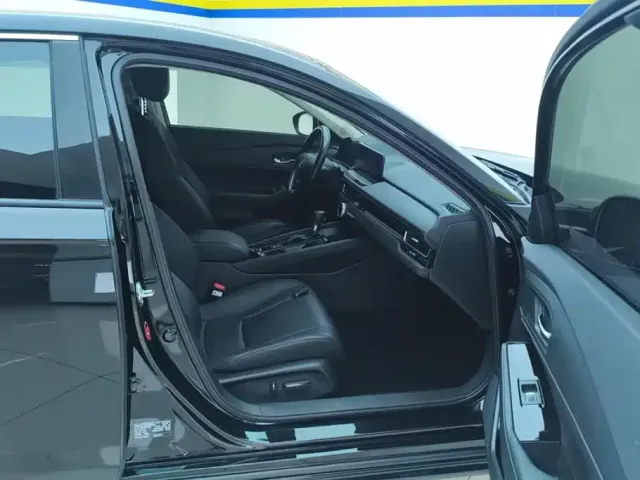 Honda Inspire 2023 260TURBO Delicate Edition — Фото автомобиля 8