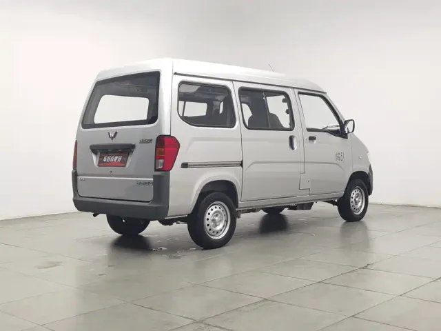 Wuling Zhiguang — Фото автомобиля 2