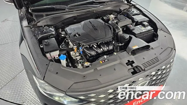 Hyundai Grandeur Grandeur (New) — Фото автомобиля 9