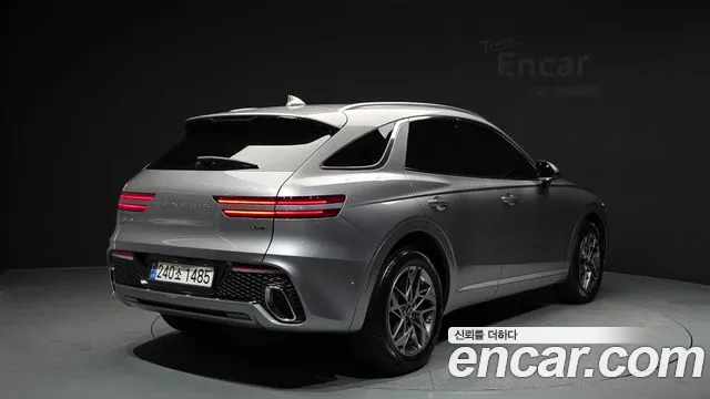 Genesis GV70 2.5T Бензин AWD — Фото автомобиля 2