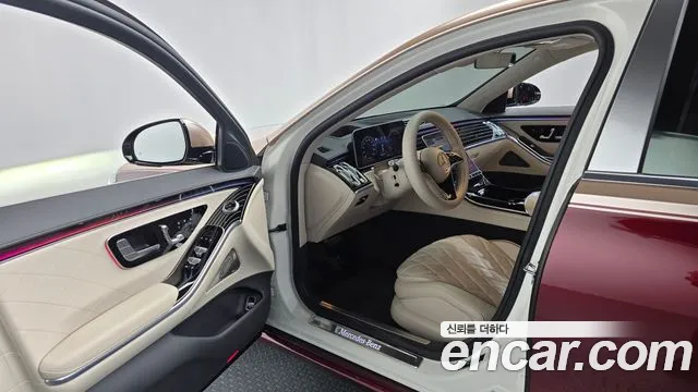 Mercedes-Benz S-Class — Фото автомобиля 8