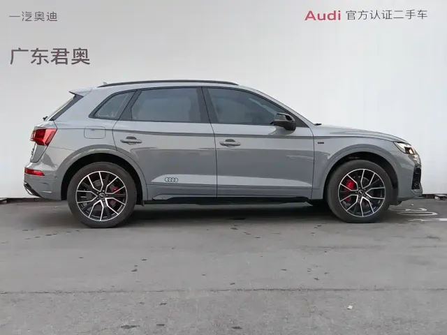 Audi Q5L — Фото автомобиля 6