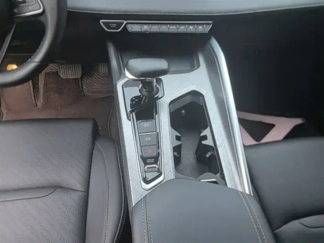 Geely Xingrui — Фото автомобиля 13