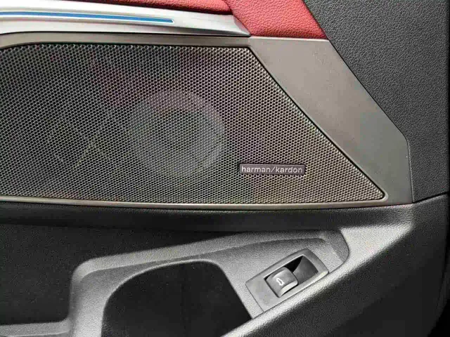 BMW 3 Series — Фото автомобиля 7
