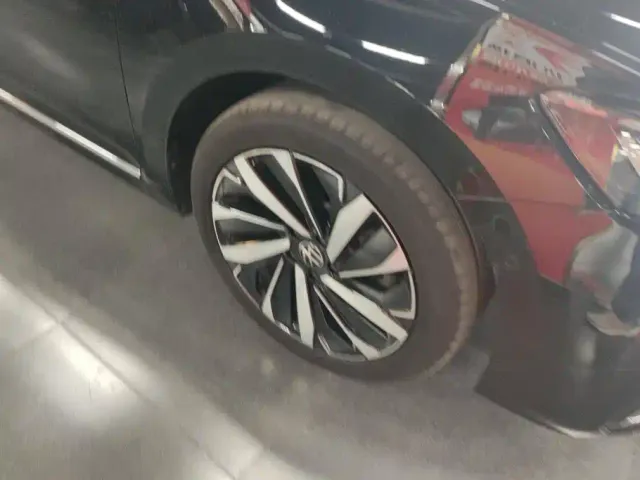Volkswagen Passat — Фото автомобиля 6