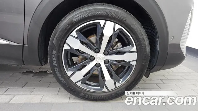 Peugeot 3008 — Фото автомобиля 21
