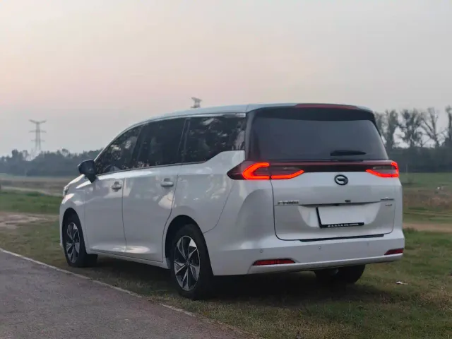 GAC Trumpchi M6 — Фото автомобиля 7