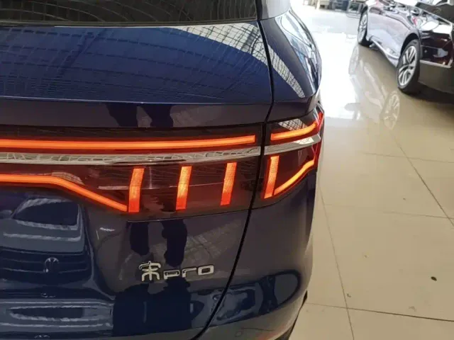 BYD Song Pro — Фото автомобиля 7