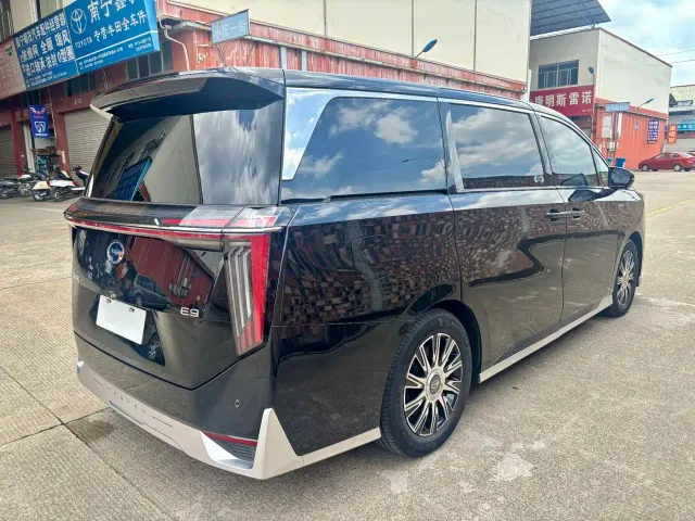 GAC Trumpchi E9 — Фото автомобиля 4