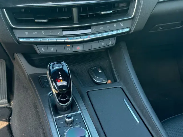 Cadillac CT5 — Фото автомобиля 12