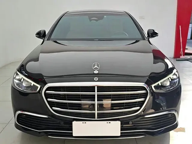 Mercedes-Benz S-Class — Фото автомобиля 3