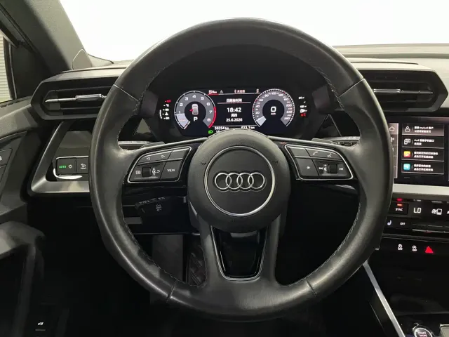 Audi A3 — Фото автомобиля 5