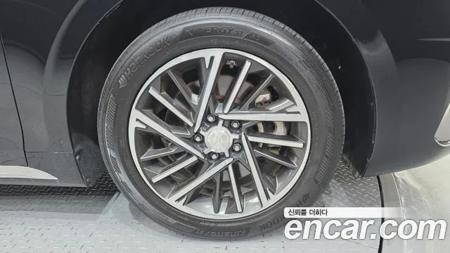Hyundai Grandeur Новый Grandeur IG 3.0 LPi (Для проката) — Фото автомобиля 21