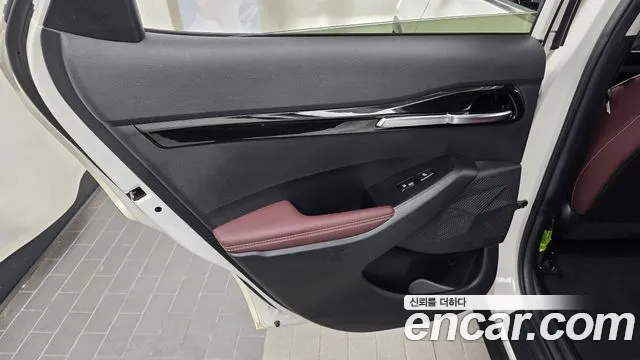 Kia Seltos Seltos Бензин 1.6 турбо 2WD — Фото автомобиля 25