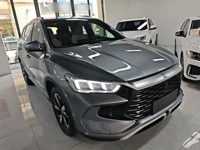 BYD Song Pro — Фото автомобиля 21
