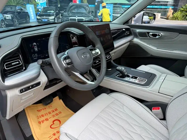 GAC Trumpchi GS8 — Фото автомобиля 5