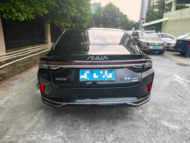 Dongfeng Yixuan MAX — Фото автомобиля 14