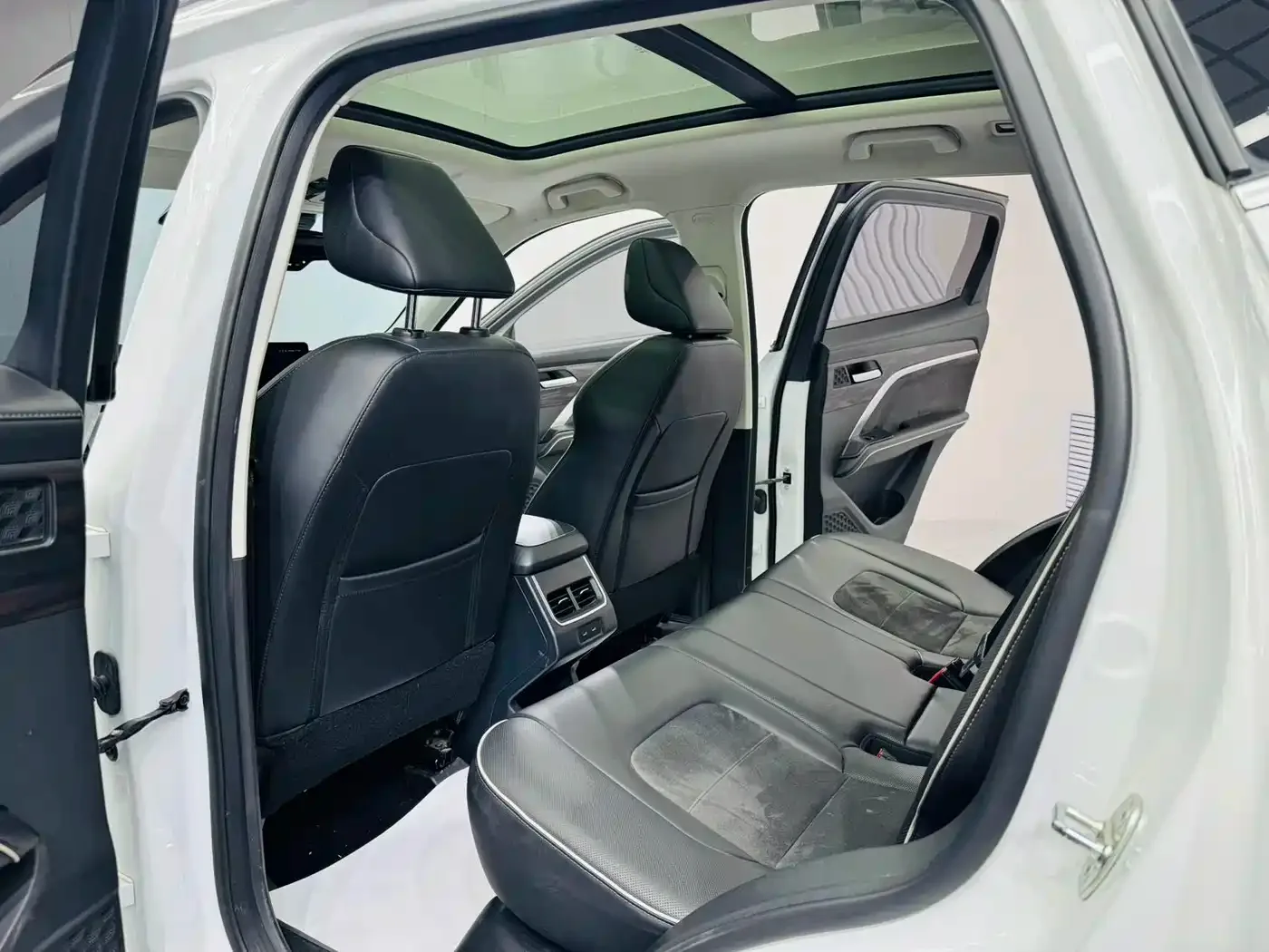 Haval Haval H6 2023 National Trend Edition 1.5T Automatic Champion — Фото автомобиля 12