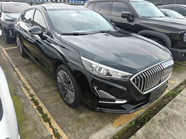 Hongqi H5 — Фото автомобиля 3
