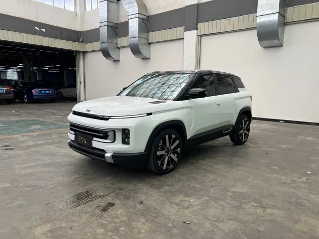 Фотография автомобиля — Geely ICON