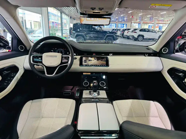 Land Rover Range Rover Evoque — Фото автомобиля 17