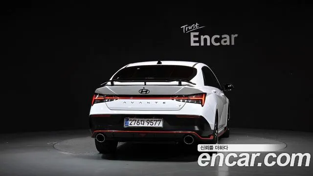 Hyundai AVANTE — Фото автомобиля 4