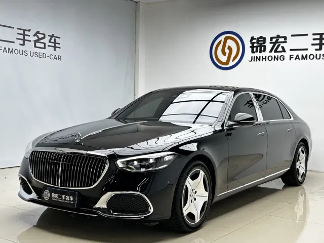 Фотография автомобиля — Mercedes-Benz Maybach S-Class